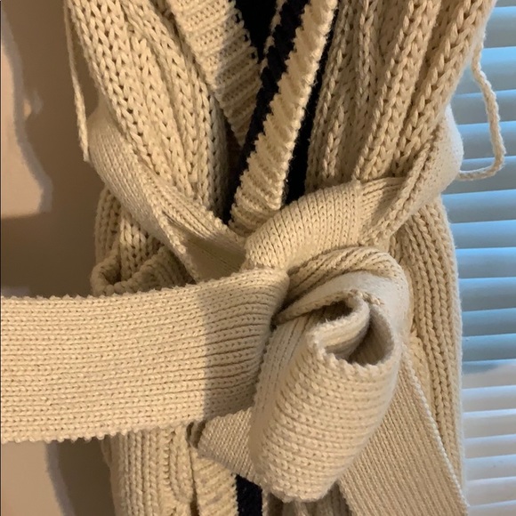 Heavy cotton cardigan sweater size Large Gap - Picture 4 of 4